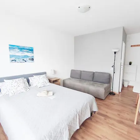 Korador Δωμάτια σε οικογενειακή κατοικία *