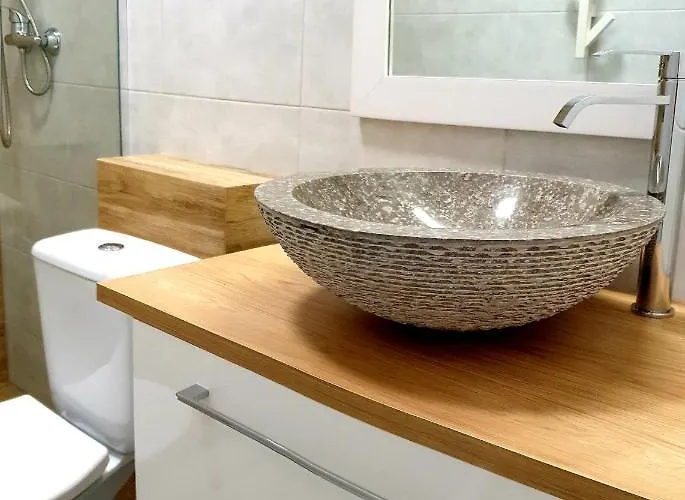 Korador * أوستروفو